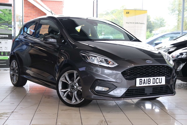 Used Ford Fiesta 2018 for sale - 76207612: Photo 1