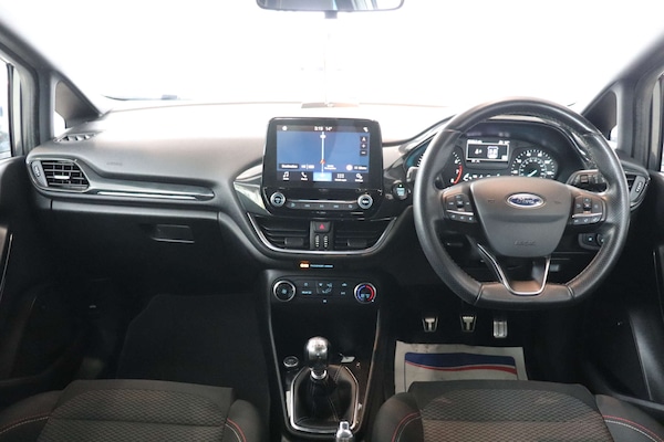 Used Ford Fiesta 2018 for sale - 76207612: Photo 3