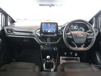Used Ford Fiesta 2018 for sale - 76207612: Photo 3