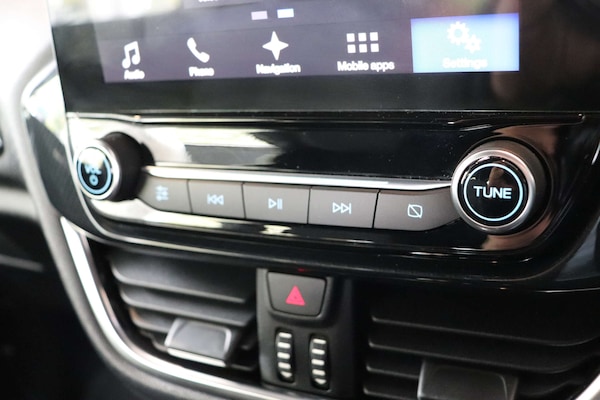 Used Ford Fiesta 2018 for sale - 76207612: Photo 42