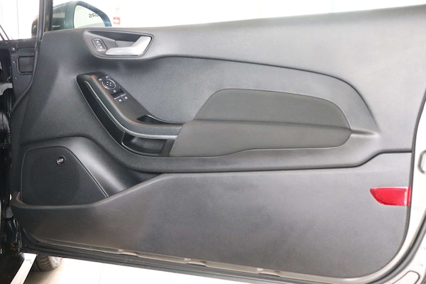 Used Ford Fiesta 2018 for sale - 76207612: Photo 57
