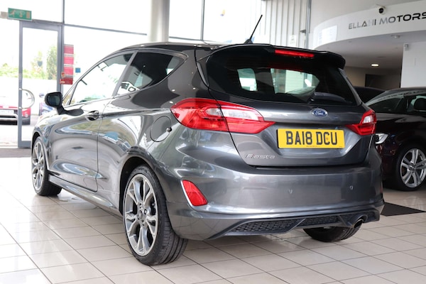 Used Ford Fiesta 2018 for sale - 76207612: Photo 6