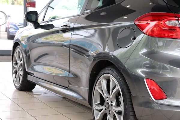 Used Ford Fiesta 2018 for sale - 76207612: Photo 77