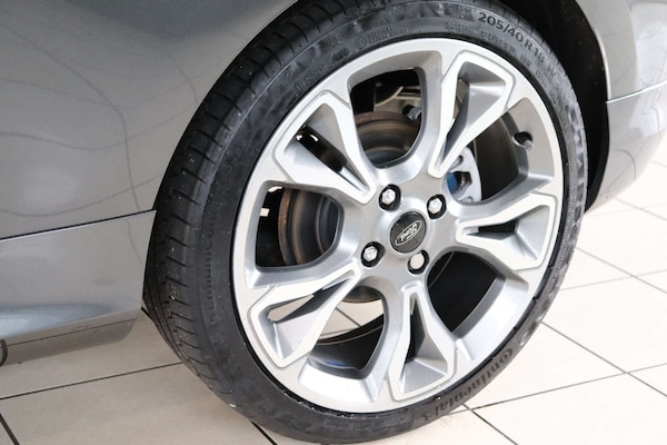 Used Ford Fiesta 2018 for sale - 76207612: Photo 89