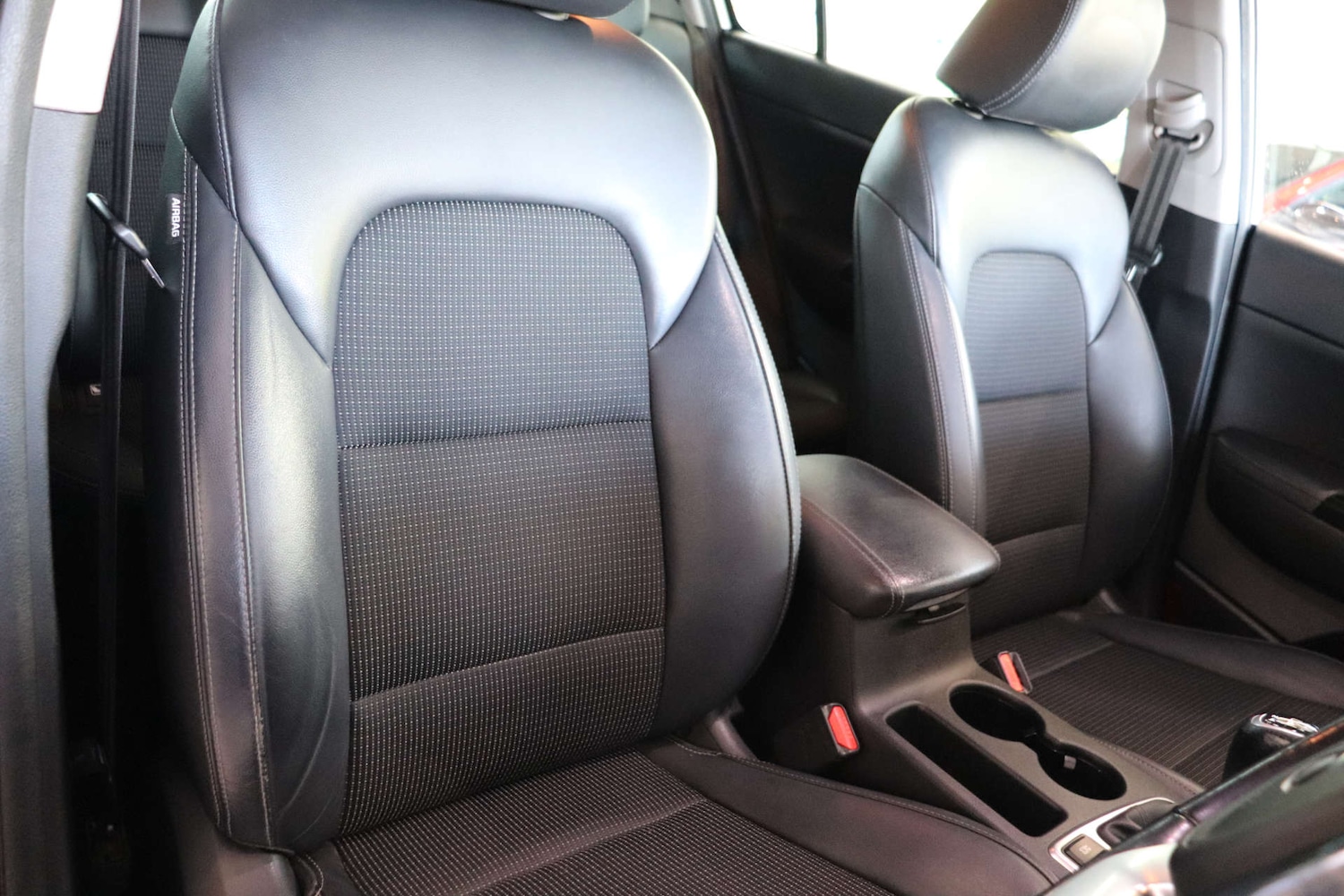 Used Kia Sportage 2018 for sale - 76669273: Photo 23