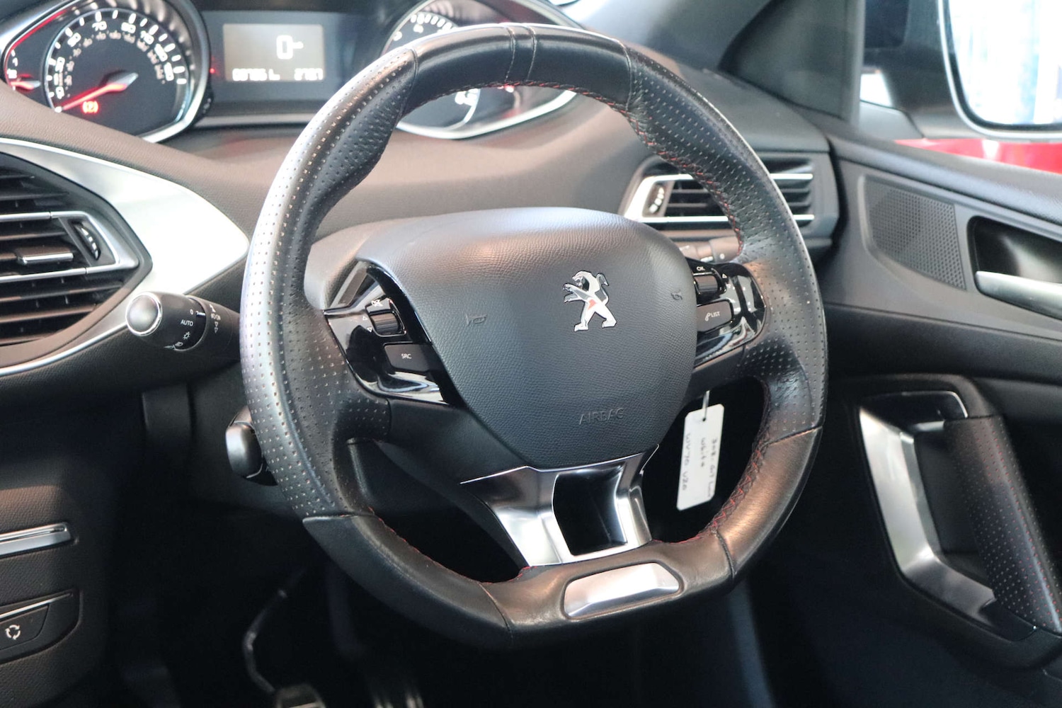 Used Peugeot 308 2020 for sale - 76919214: Photo 16