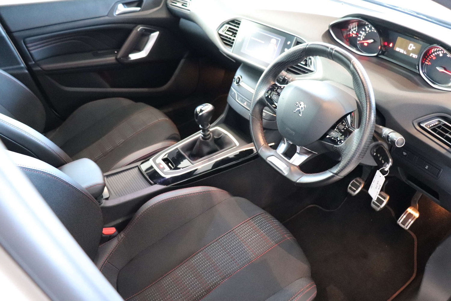 Used Peugeot 308 2020 for sale - 76919214: Photo 17