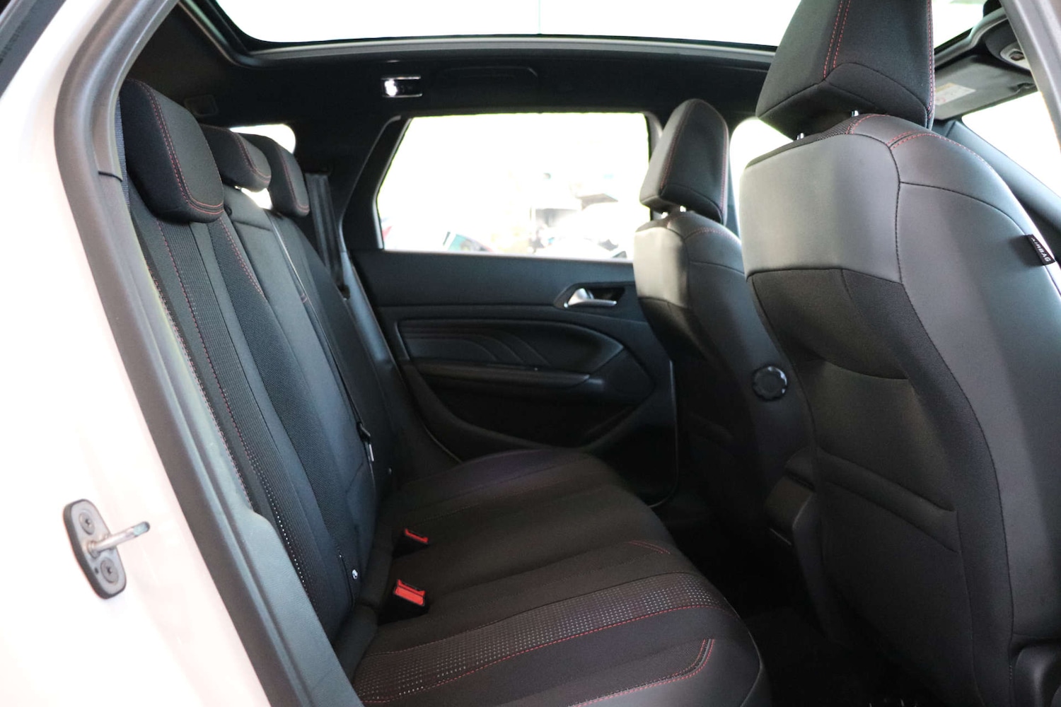 Used Peugeot 308 2020 for sale - 76919214: Photo 27