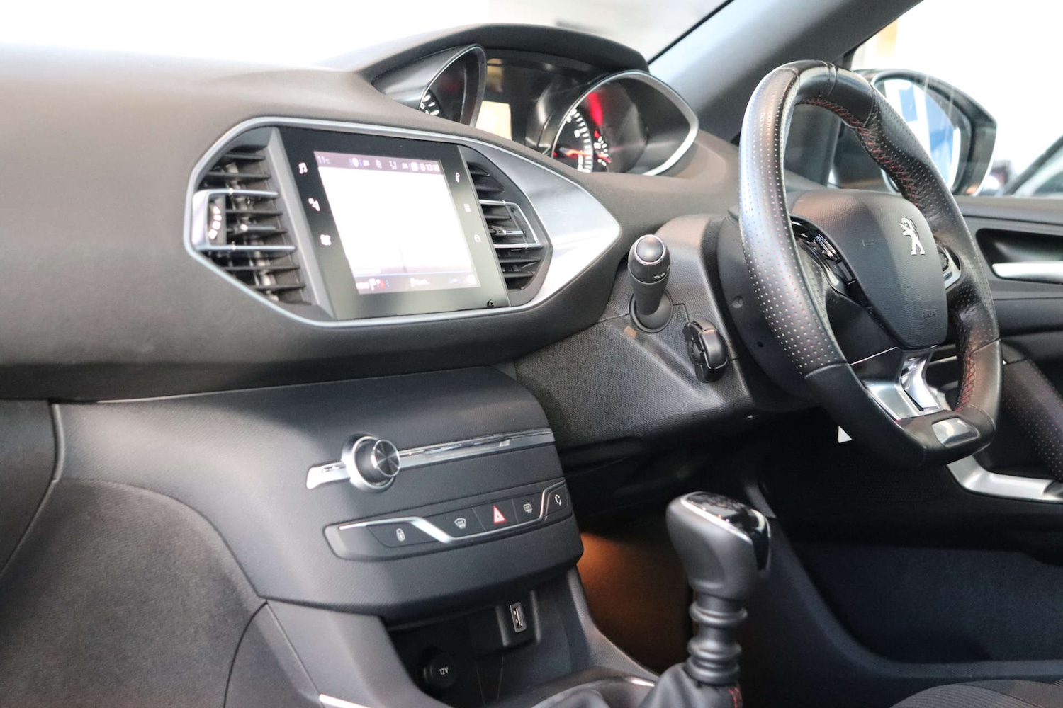 Used Peugeot 308 2020 for sale - 76919214: Photo 39