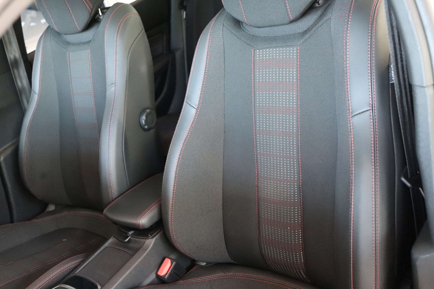 Used Peugeot 308 2020 for sale - 76919214: Photo 41