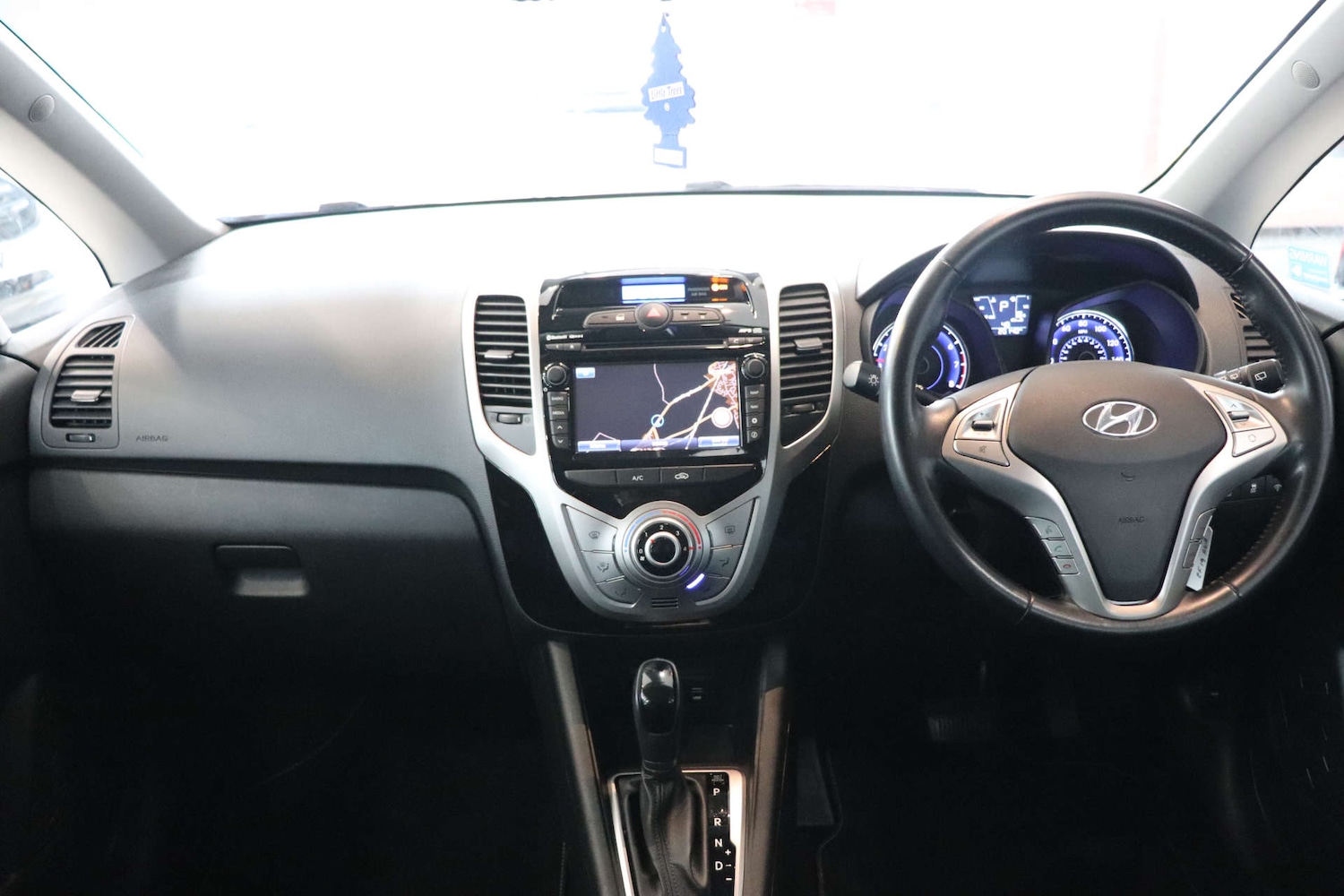 Used Hyundai Ix20 2019 for sale - 76948228: Photo 3