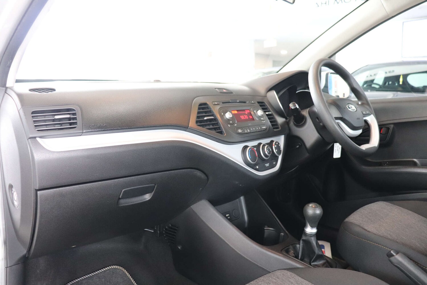 Used Kia Picanto 2015 for sale - 76005217: Photo 35