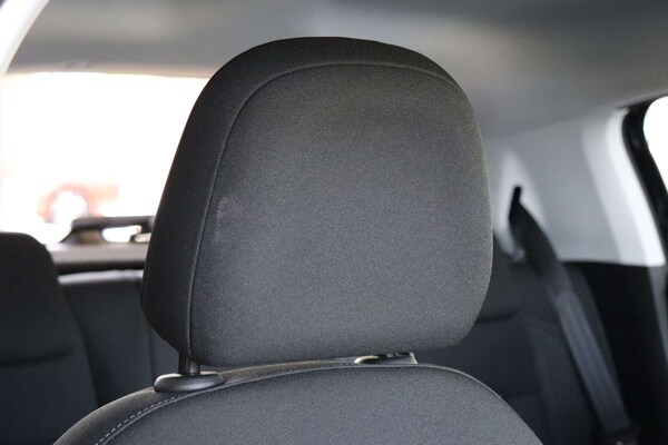 Used Peugeot 208 2019 for sale - 76105308: Photo 23