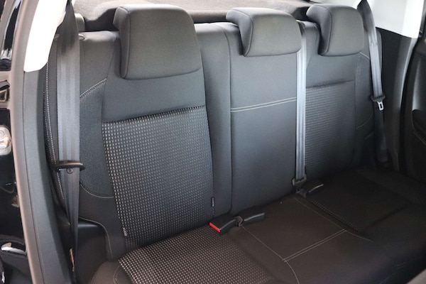 Used Peugeot 208 2019 for sale - 76105308: Photo 32