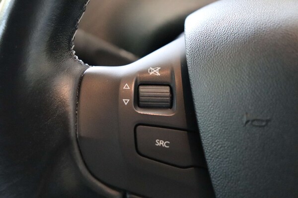 Used Peugeot 208 2019 for sale - 76105308: Photo 64