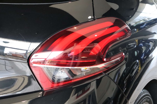 Used Peugeot 208 2019 for sale - 76105308: Photo 81