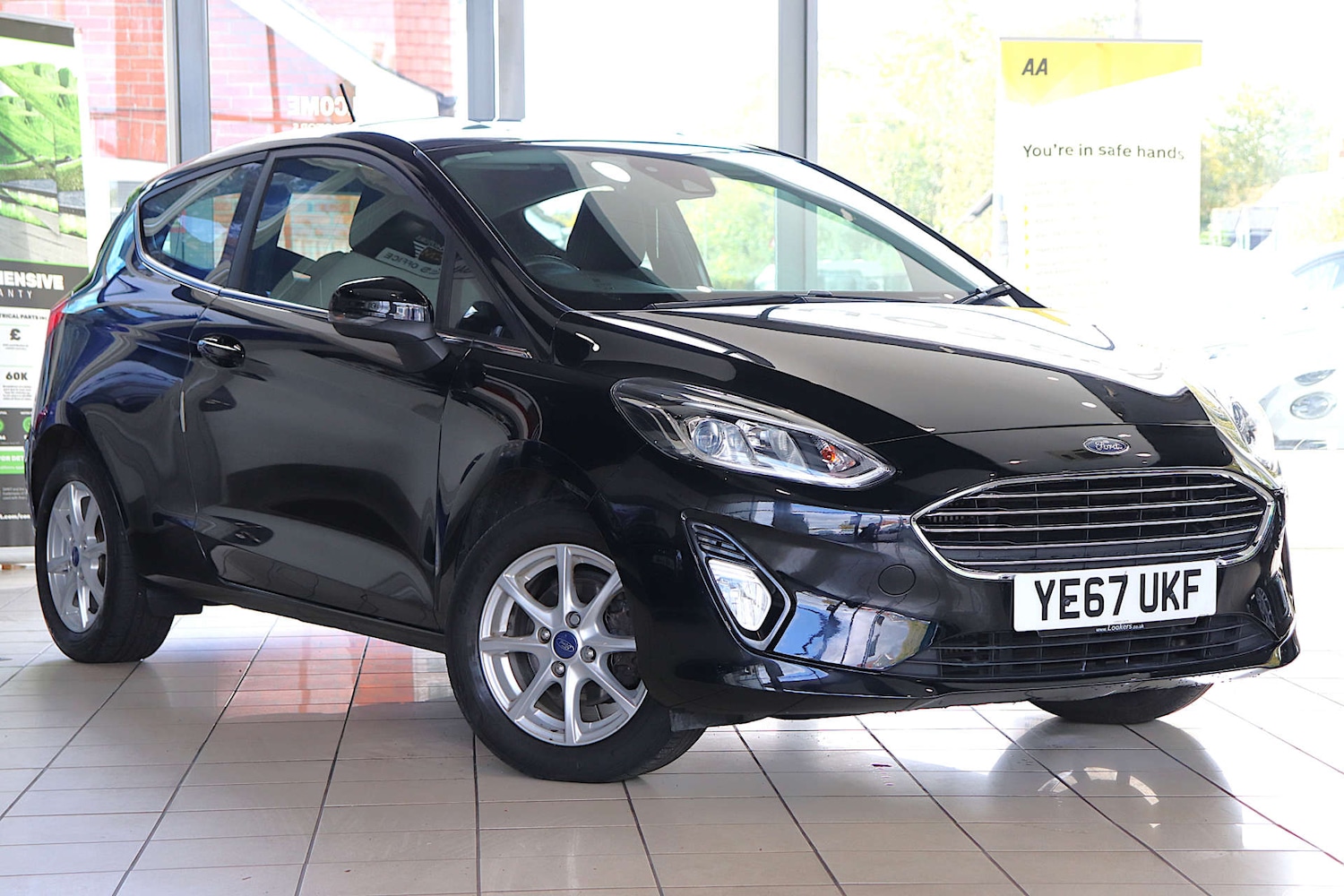 Used Ford Fiesta 2017 for sale - 76374444: Photo 1