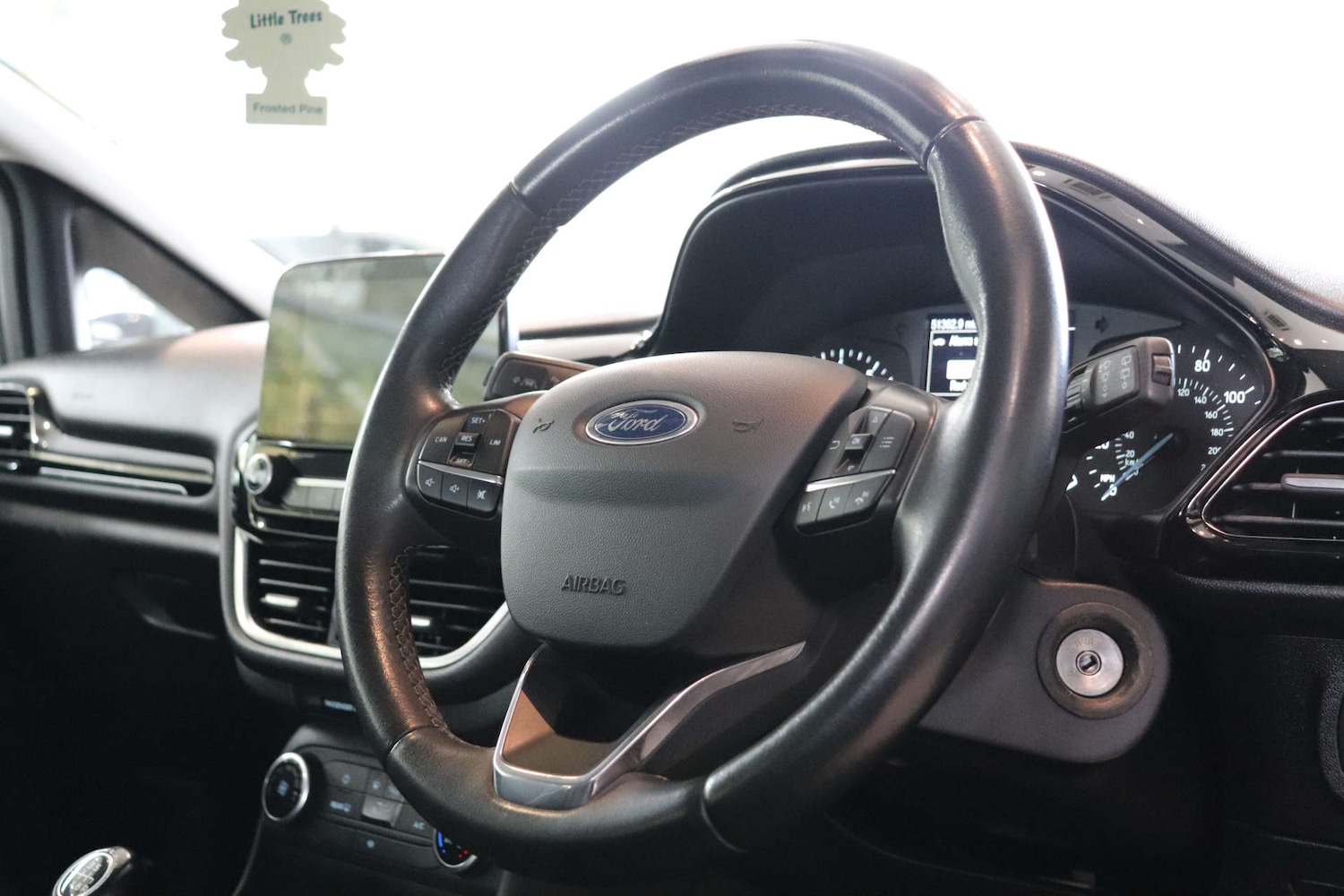 Used Ford Fiesta 2017 for sale - 76374444: Photo 19