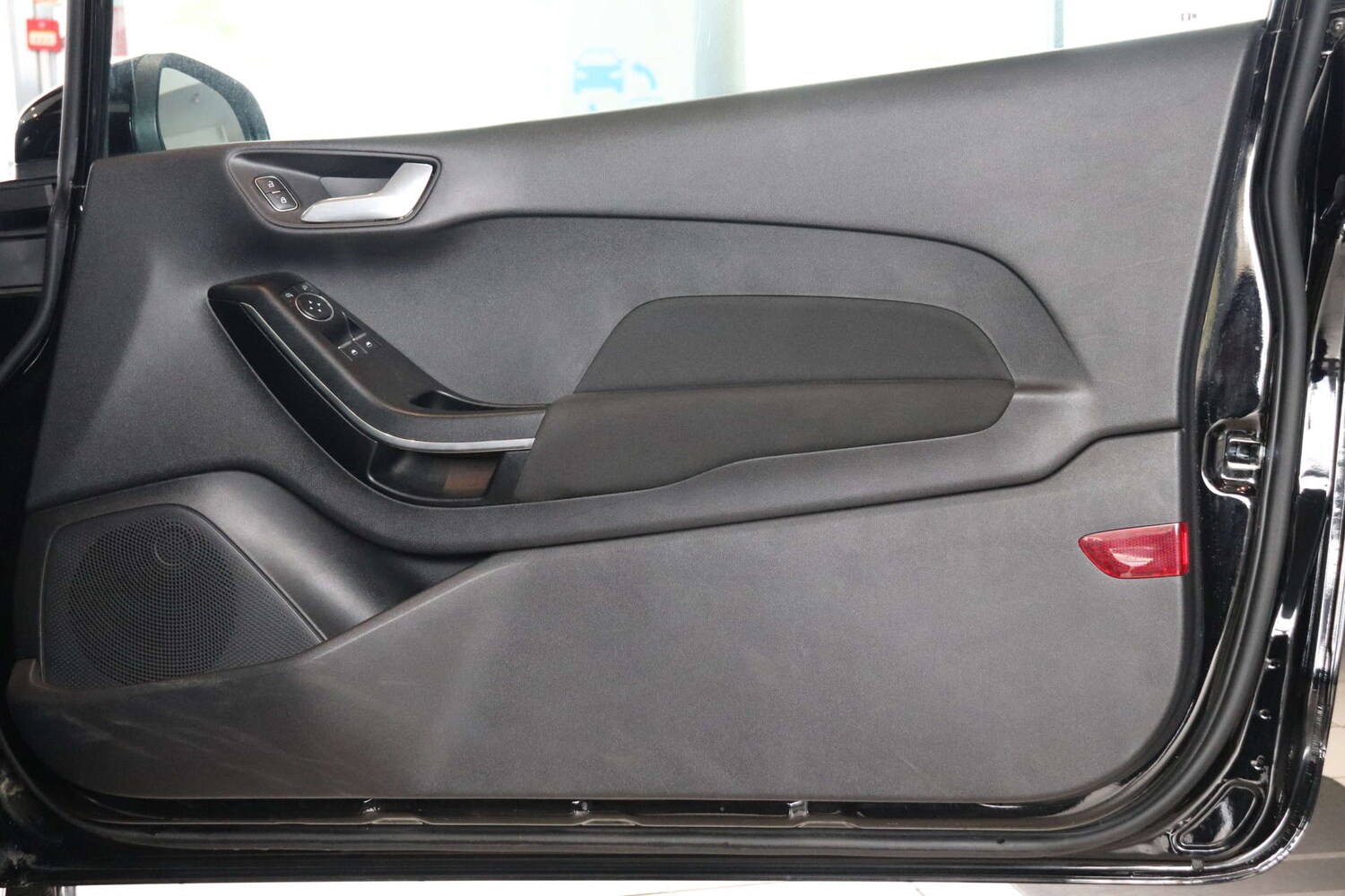 Used Ford Fiesta 2017 for sale - 76374444: Photo 28