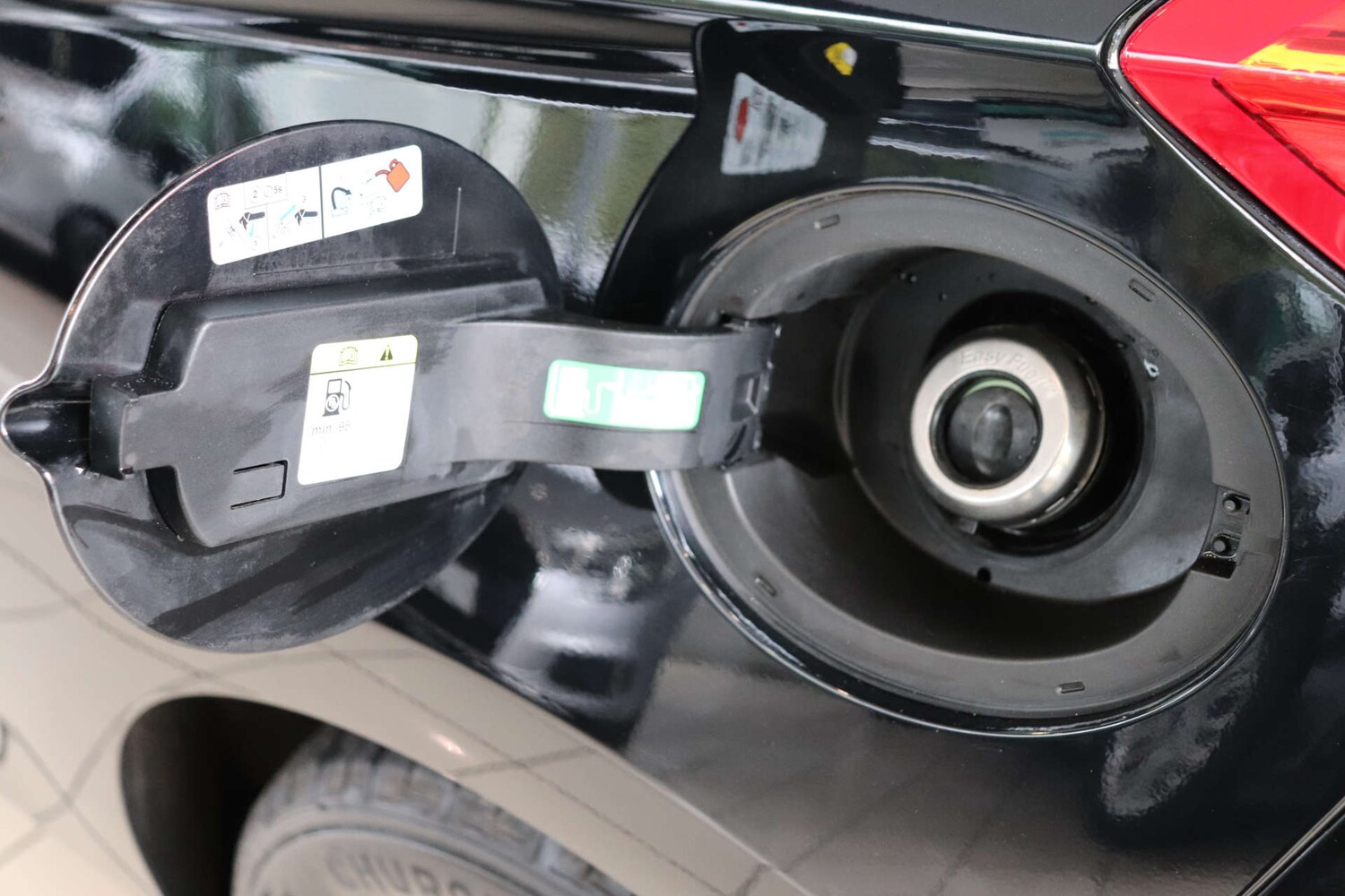 Used Ford Fiesta 2017 for sale - 76374444: Photo 32