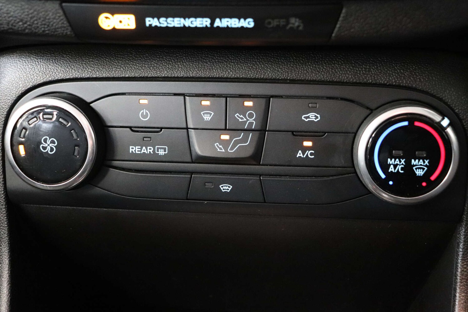 Used Ford Fiesta 2017 for sale - 76374444: Photo 50