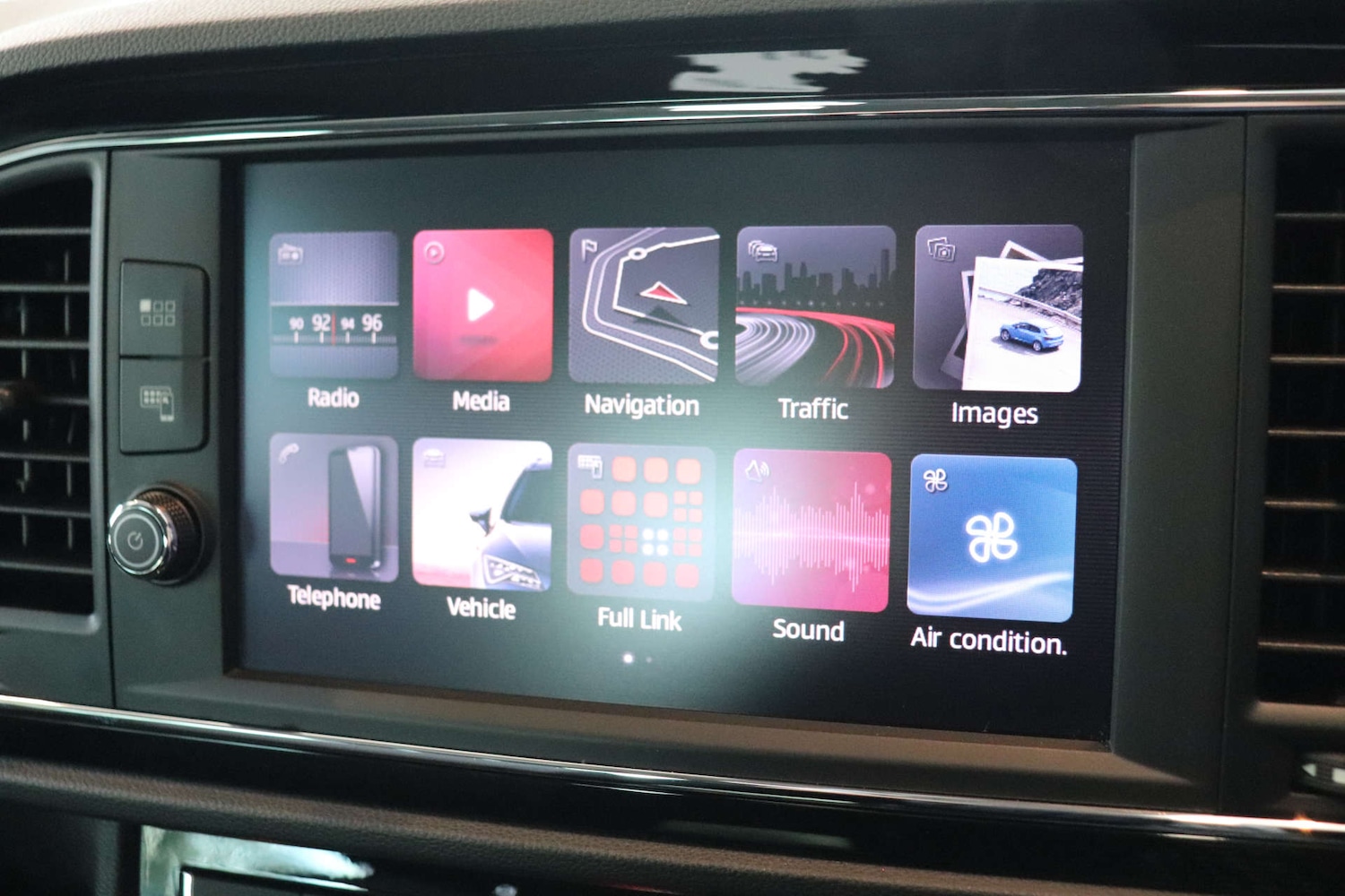 Used SEAT Leon 2018 for sale - 76948231: Photo 42