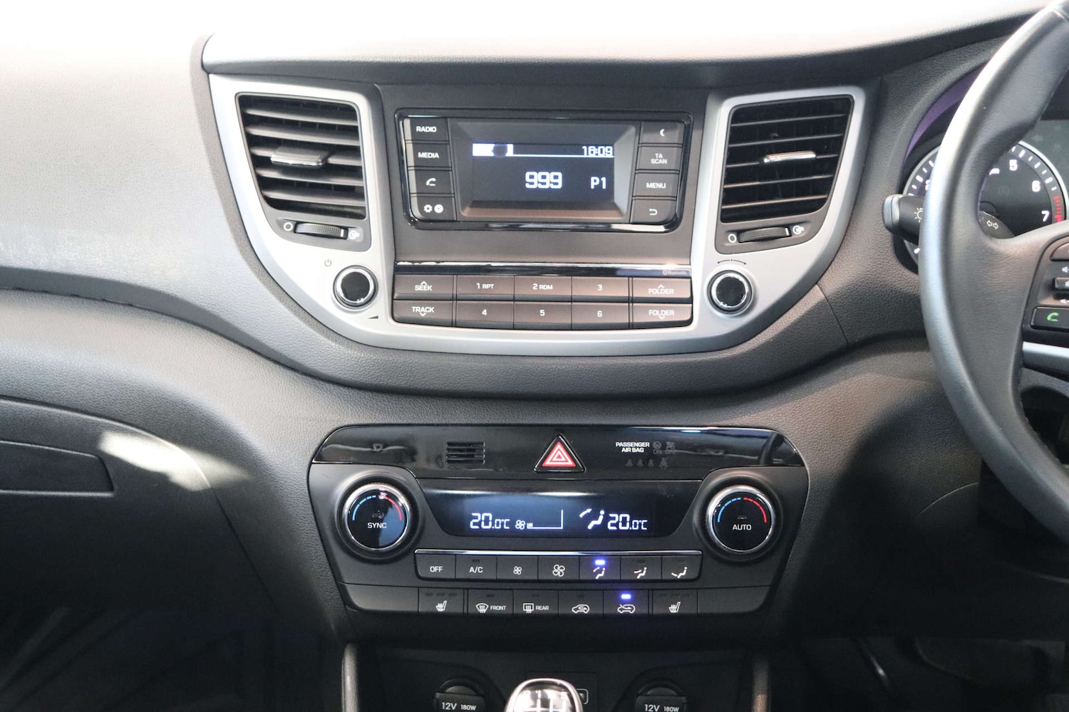 Used Hyundai TUCSON 2018 for sale - 76379431: Photo 15