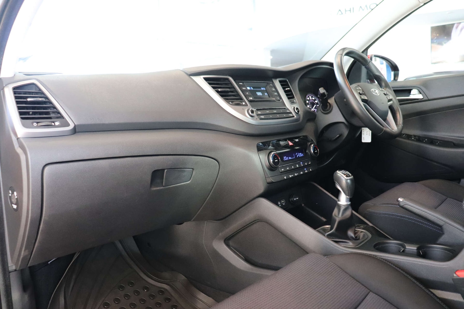 Used Hyundai TUCSON 2018 for sale - 76379431: Photo 4