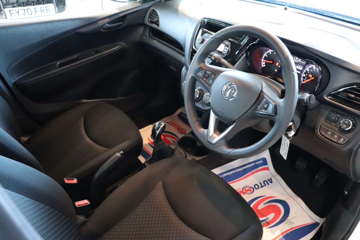 Used Vauxhall Viva 2016 for sale - 77285508: Photo 17