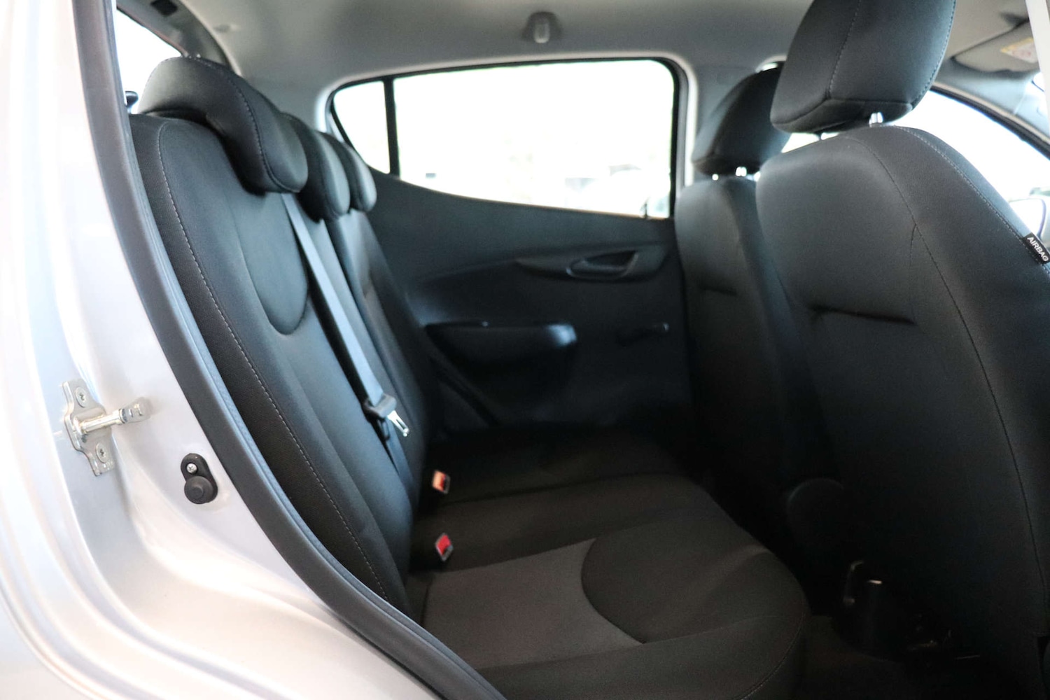 Used Vauxhall Viva 2016 for sale - 77285508: Photo 26