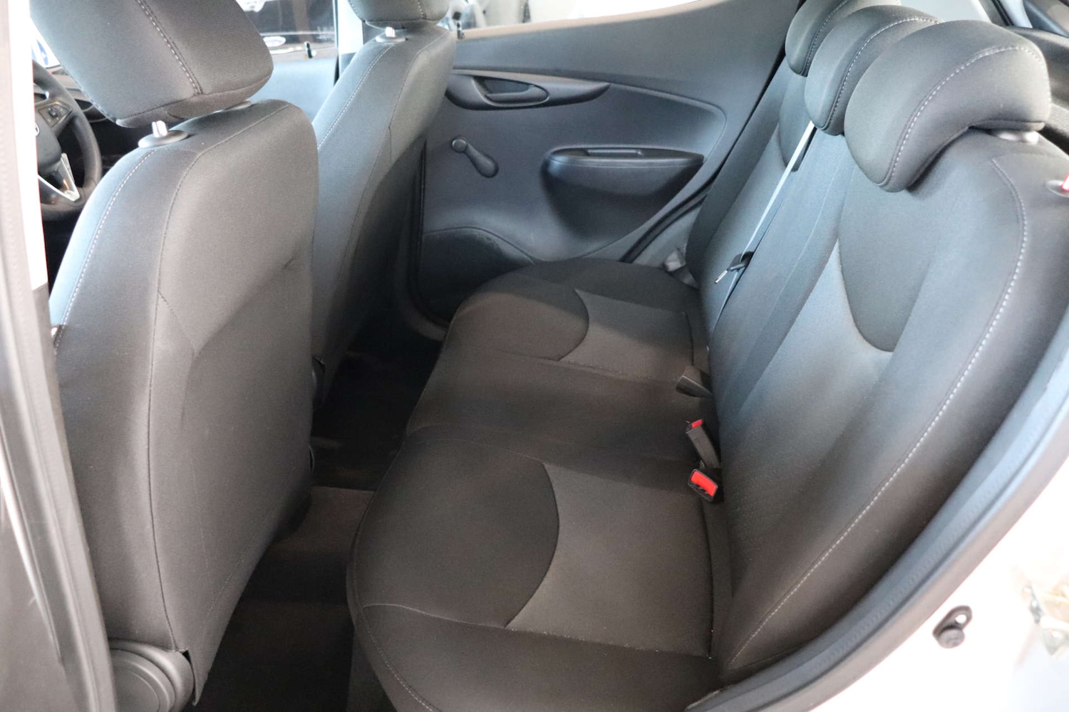 Used Vauxhall Viva 2016 for sale - 77285508: Photo 29