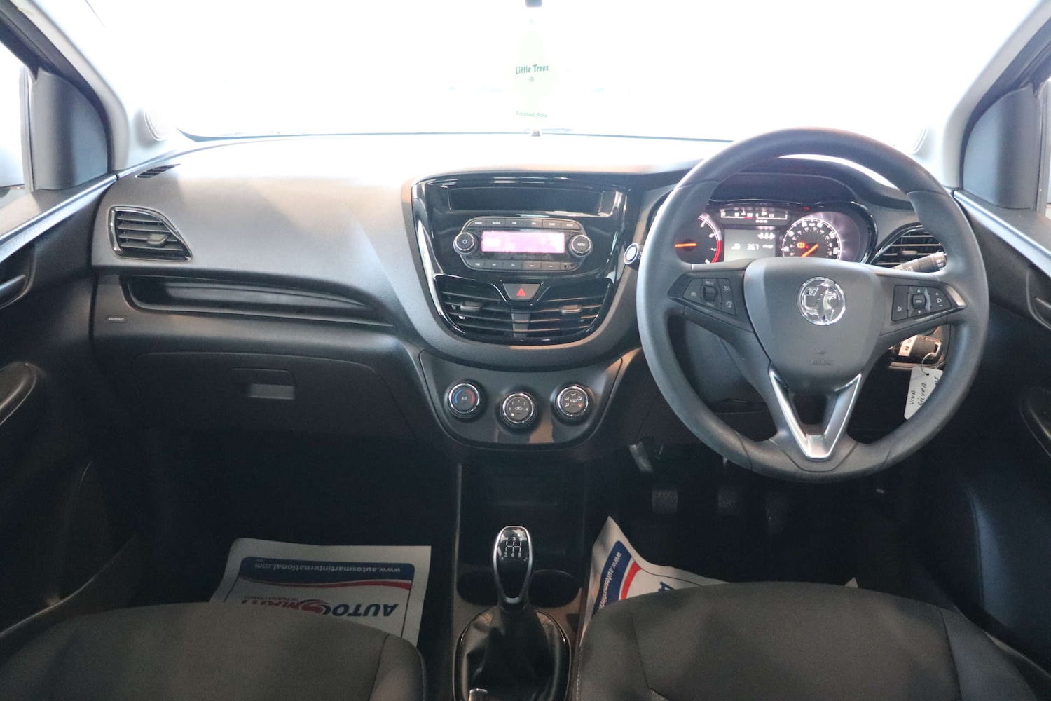 Used Vauxhall Viva 2016 for sale - 77285508: Photo 3