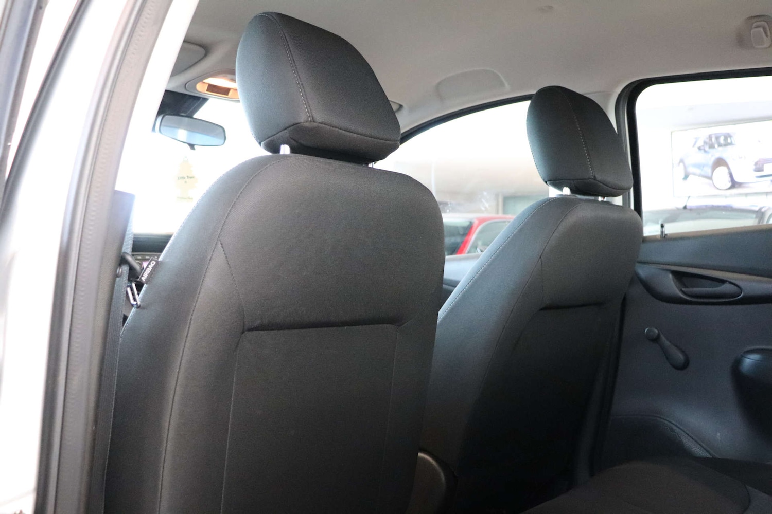 Used Vauxhall Viva 2016 for sale - 77285508: Photo 31