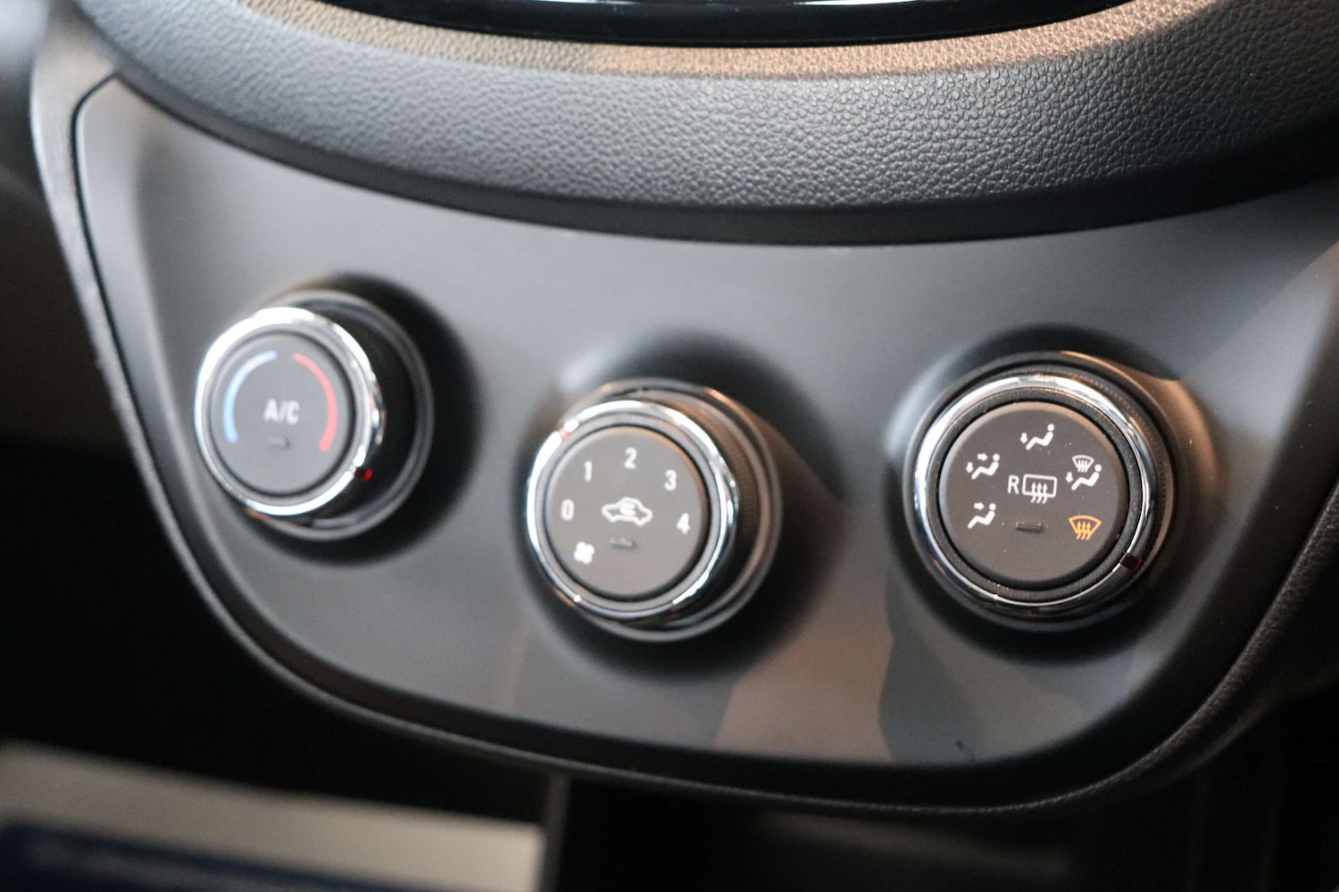 Used Vauxhall Viva 2016 for sale - 77285508: Photo 41