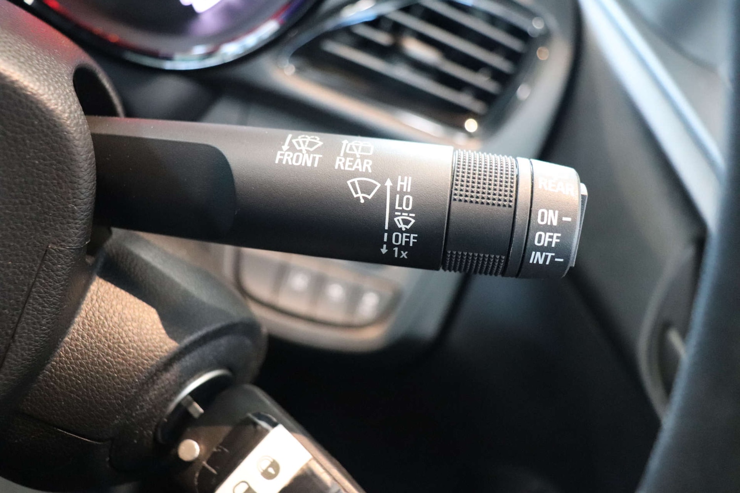 Used Vauxhall Viva 2016 for sale - 77285508: Photo 47