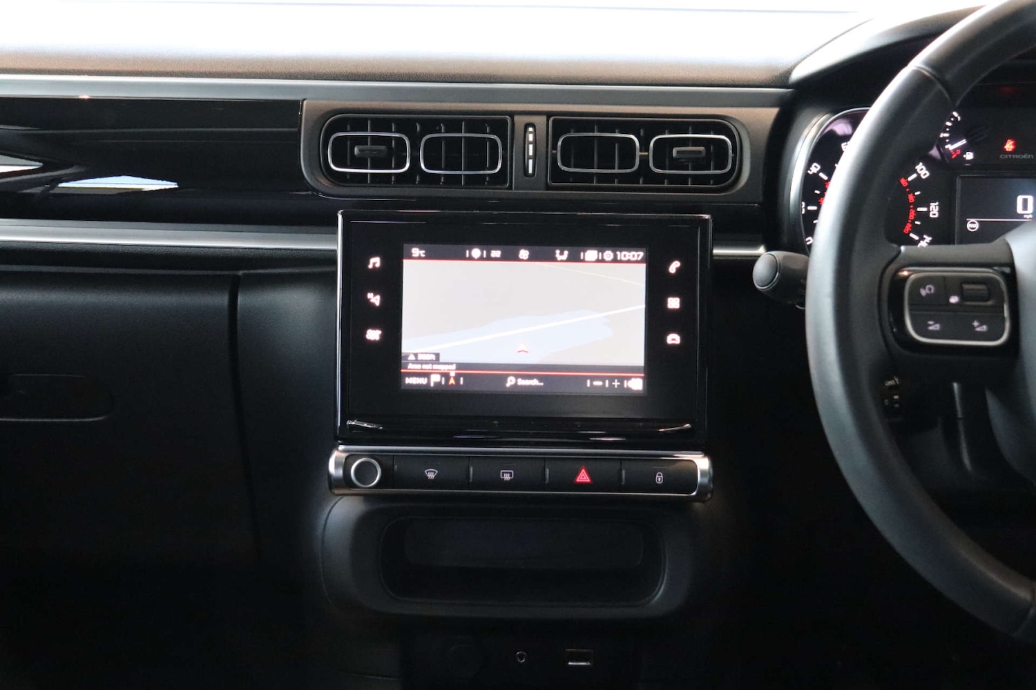 Used Citroen C3 2018 for sale - 75791889: Photo 15