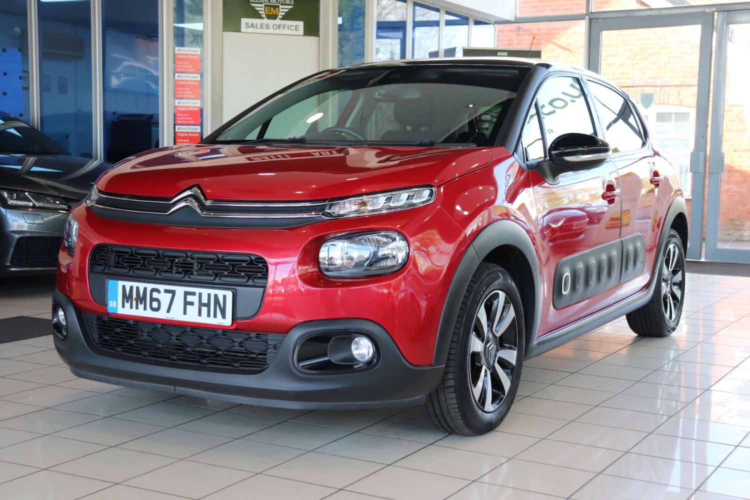 Used Citroen C3 2018 for sale - 75791889: Photo 2