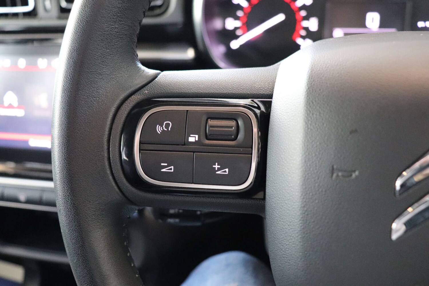 Used Citroen C3 2018 for sale - 75791889: Photo 49