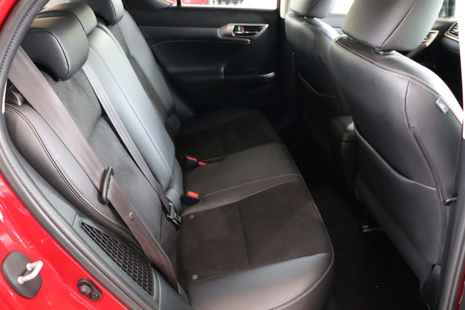 Used Lexus CT 2017 for sale - 76556053: Photo 25