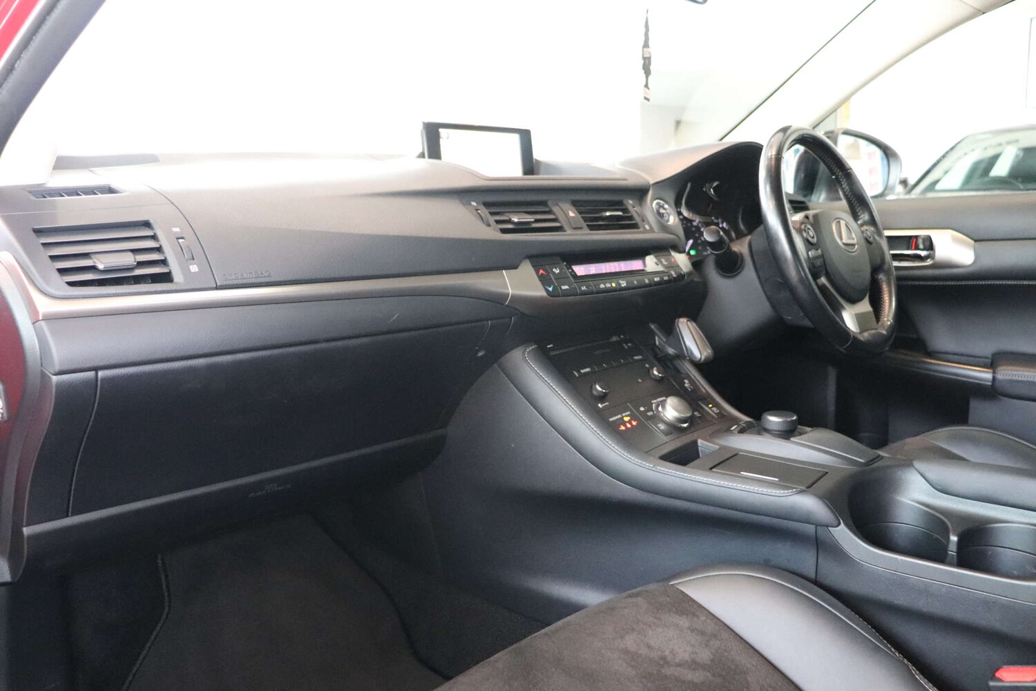 Used Lexus CT 2017 for sale - 76556053: Photo 35