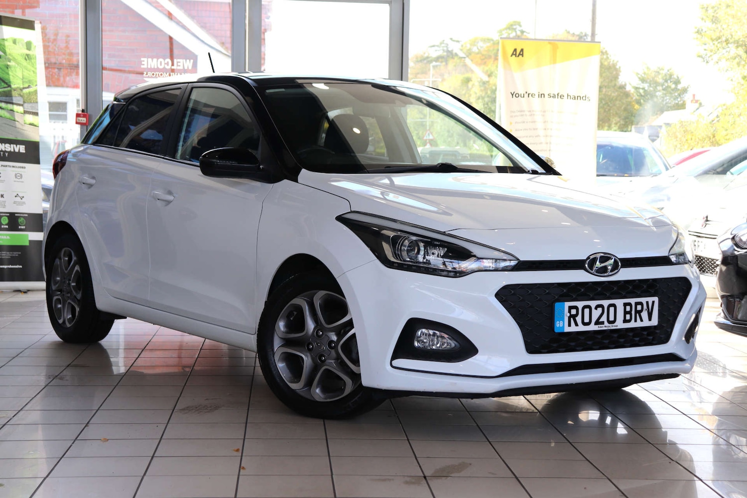 Used Hyundai i20 2020 for sale - 76384168: Photo 1