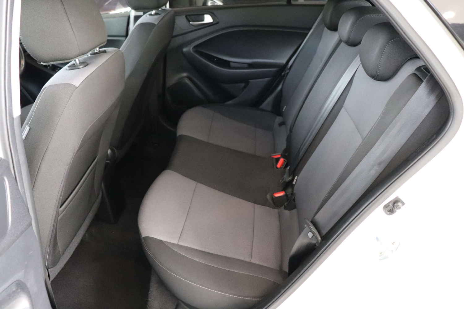 Used Hyundai i20 2020 for sale - 76384168: Photo 29