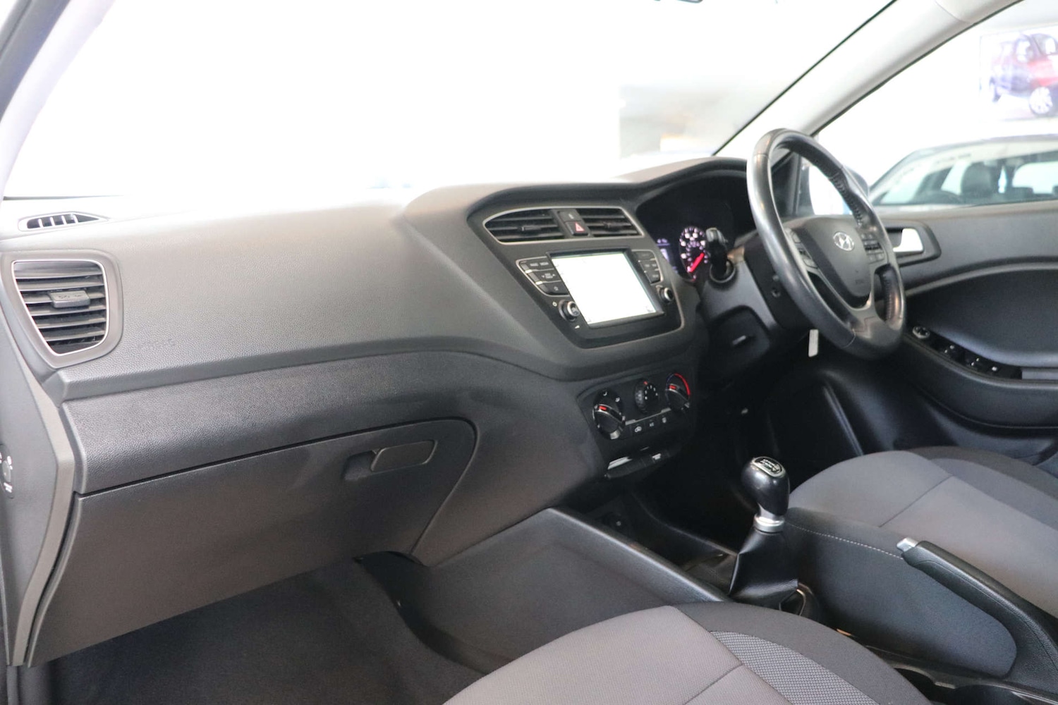 Used Hyundai i20 2020 for sale - 76384168: Photo 35