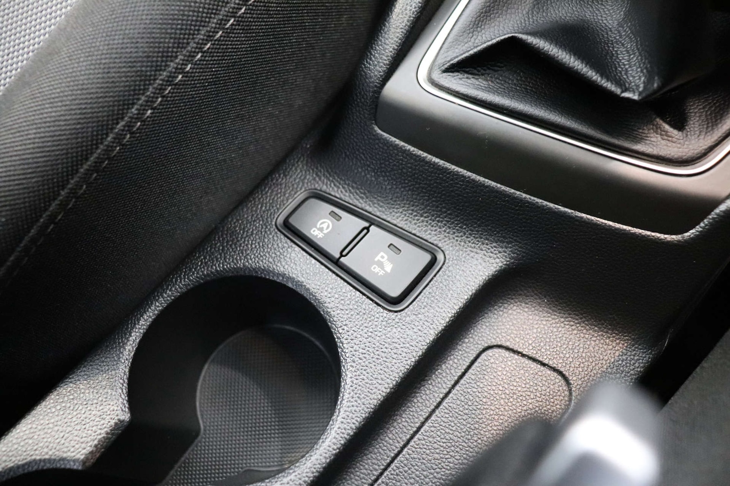 Used Hyundai i20 2020 for sale - 76384168: Photo 50