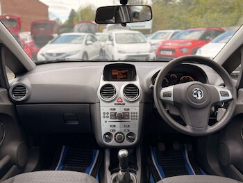 Used Vauxhall Corsa 2011 for sale - 78272602: Photo