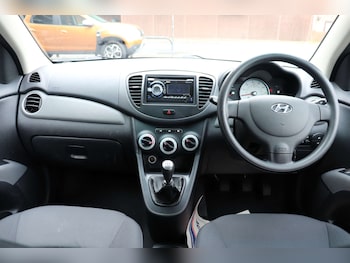 Used Hyundai i10 2009 for sale - 75427335: Photo