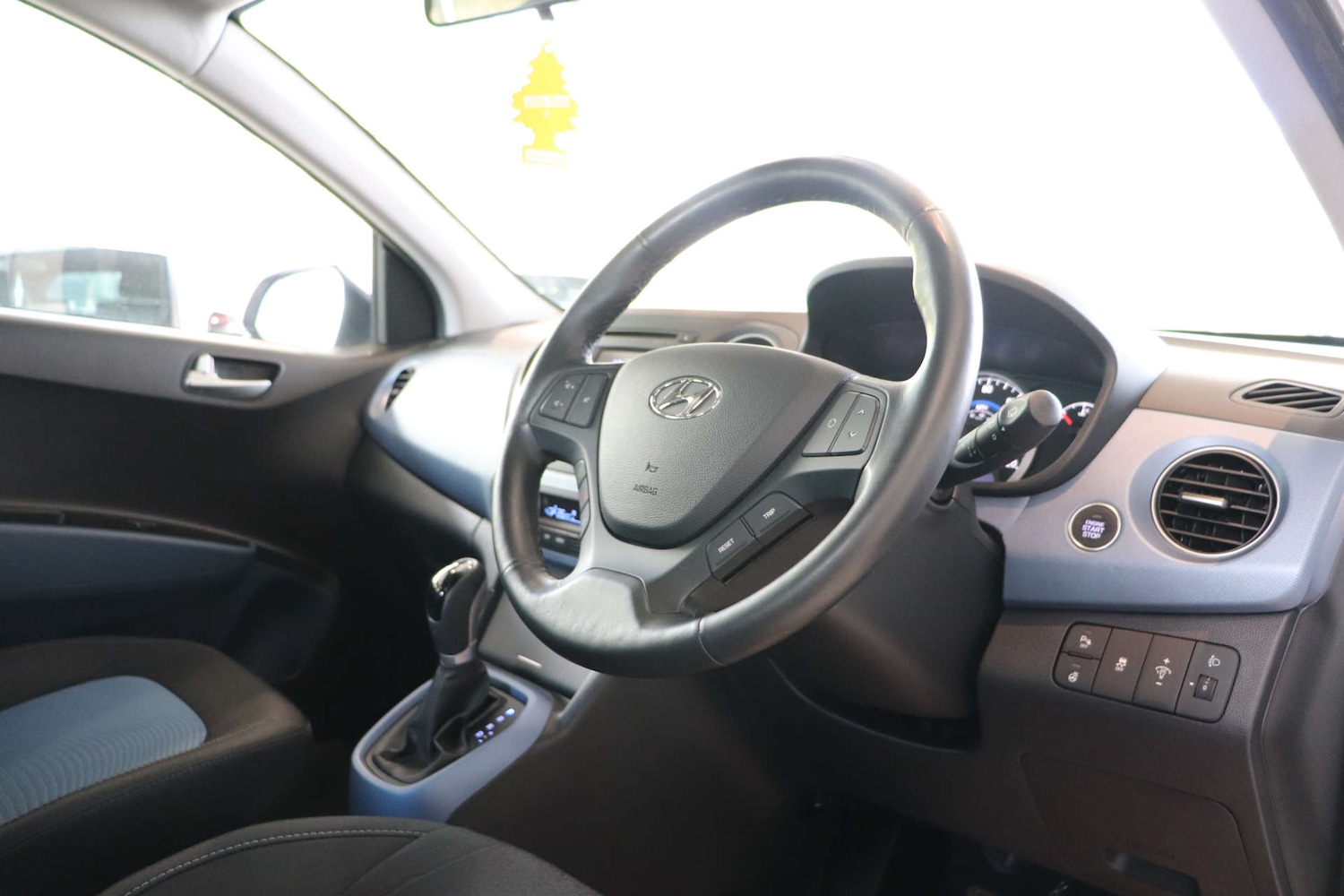 Used Hyundai i10 2016 for sale - 76031216: Photo 20