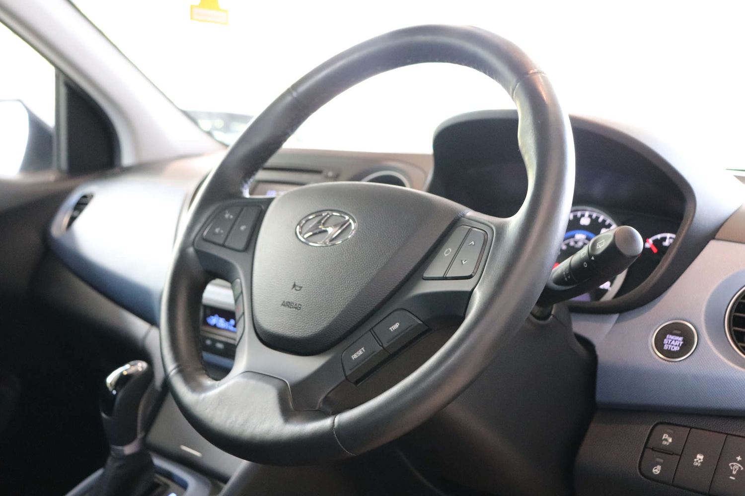 Used Hyundai i10 2016 for sale - 76031216: Photo 21