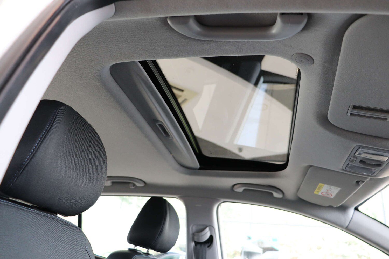 Used Hyundai i10 2016 for sale - 76031216: Photo 22