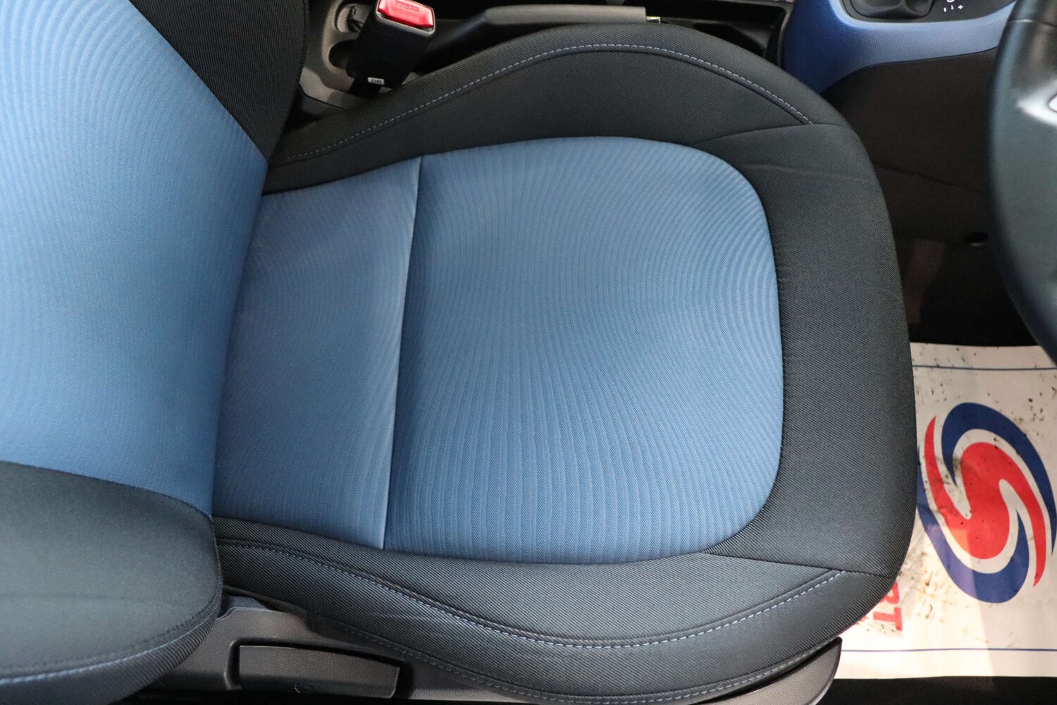 Used Hyundai i10 2016 for sale - 76031216: Photo 23